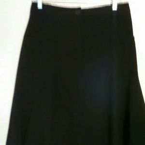 Larry Levine stretch black skirt